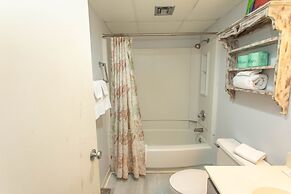 Royal Garden Resort 511 2 Bedroom Condo by RedAwning