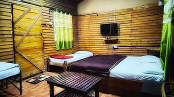 Devigiri Home Stay and Resort