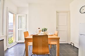 Beautifully Designed 2 Bed Apartment