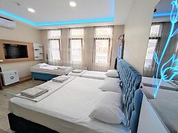 Blue İstanbul Apart