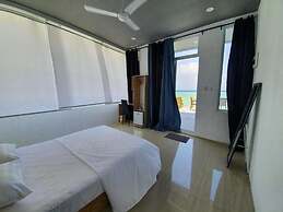 String Wave Maldives