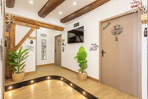 Adira Marseille Panier