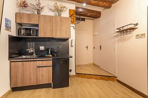 Adira Marseille Panier