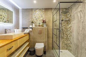 Adira Marseille Panier