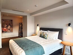 U Suites on Oriental Parade