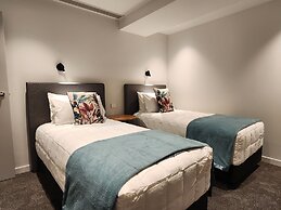 U Suites on Oriental Parade