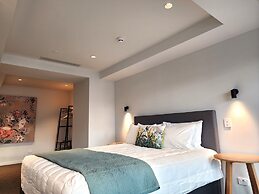 U Suites on Oriental Parade