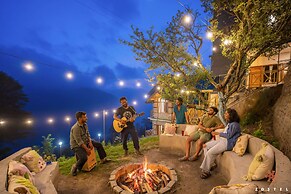 Zostel Shoja - Jibhi