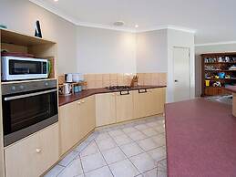 Golden Summers in Dunsborough