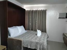 The Persimmon Studios 1233