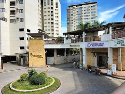 The Persimmon Studios 1233