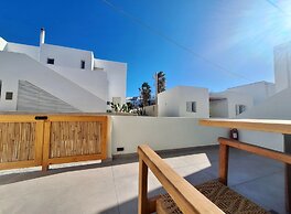 La Maltese Boutique Paros