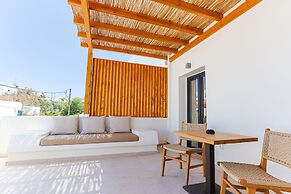 La Maltese Boutique Paros