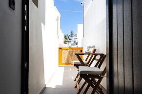 La Maltese Boutique Paros