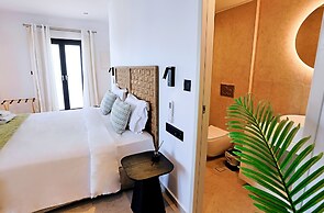 La Maltese Boutique Paros