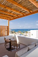 La Maltese Boutique Paros