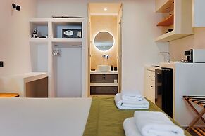 La Maltese Boutique Paros