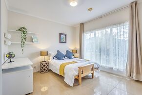 StayAU Family Home in Caroline Springs