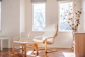 StayAU Family Home in Caroline Springs