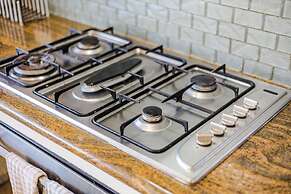 StayAU Family Home in Caroline Springs