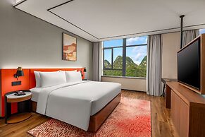 Hilton Garden Inn Xingyi Wanfenglin