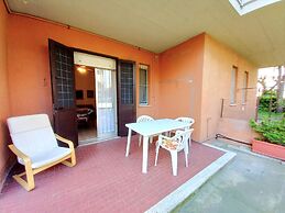 Attractive Apartment With Private Garden