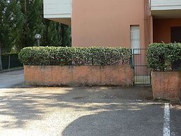 Attractive Apartment With Private Garden