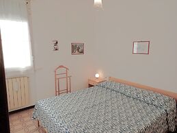 Attractive Apartment With Private Garden