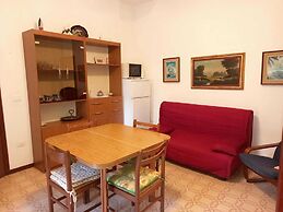 Attractive Apartment With Private Garden