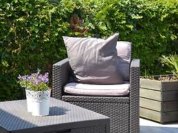Villa With Private Pool In Blaregnies