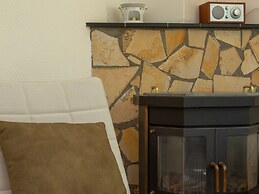 Beautiful Bungalow With Garden