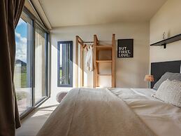 Beautiful Holiday Home With Garden