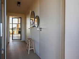 Beautiful Holiday Home With Garden