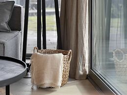 Beautiful Holiday Home With Garden