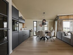 Beautiful Holiday Home With Garden