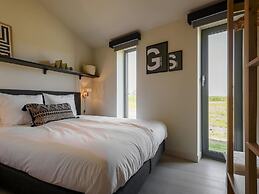 Beautiful Holiday Home With Garden