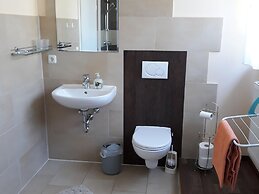 Ferienwohnung, Altdobern