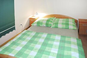 Big Holiday Home in Kolczewo - 90 qm, 6 Persons