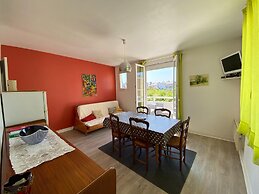 Apartment by Sandy Beach in Arromanches