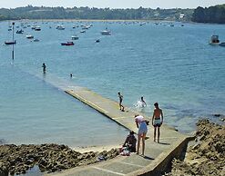 Comfortable Country Villa, Near Coast, Plougasnou