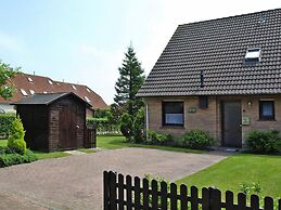 Holiday Home With Garden in Nessmersiel