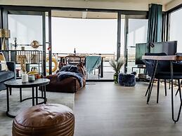 Hausboot Floating House in Ribnitz-damgarten