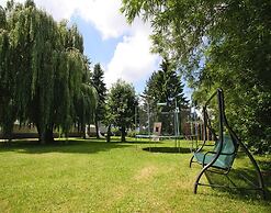 Schoenes Ferienhaus mit Terrasse
