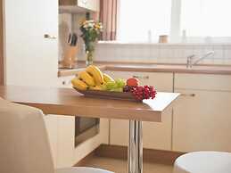 Apartment in Rechin Right on the Water