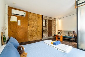 HoLo Bato SaiGon - Serviced HomeStay