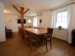 XXL Ferienhaus mit Sauna in Upost