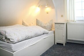 XXL Ferienhaus mit Sauna in Upost