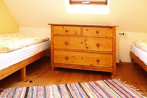 XXL Ferienhaus mit Sauna in Upost