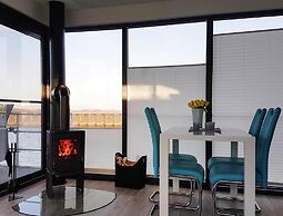 Hausboot Floating House Leni in Ribnitz-damgarten
