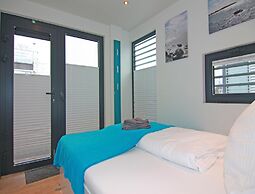Hausboot Floating House Leni in Ribnitz-damgarten